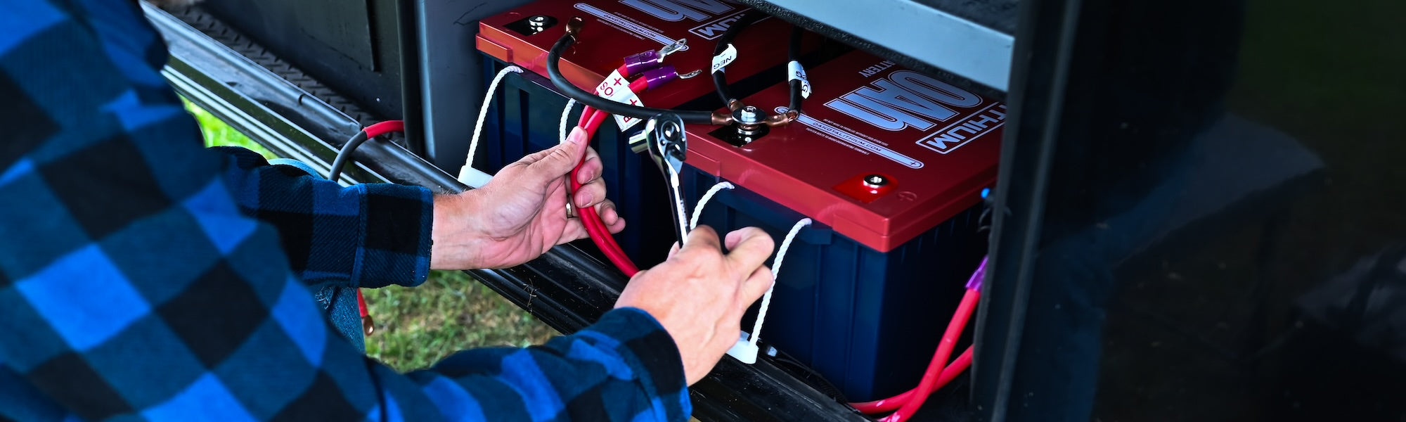 Batteries & Electrical