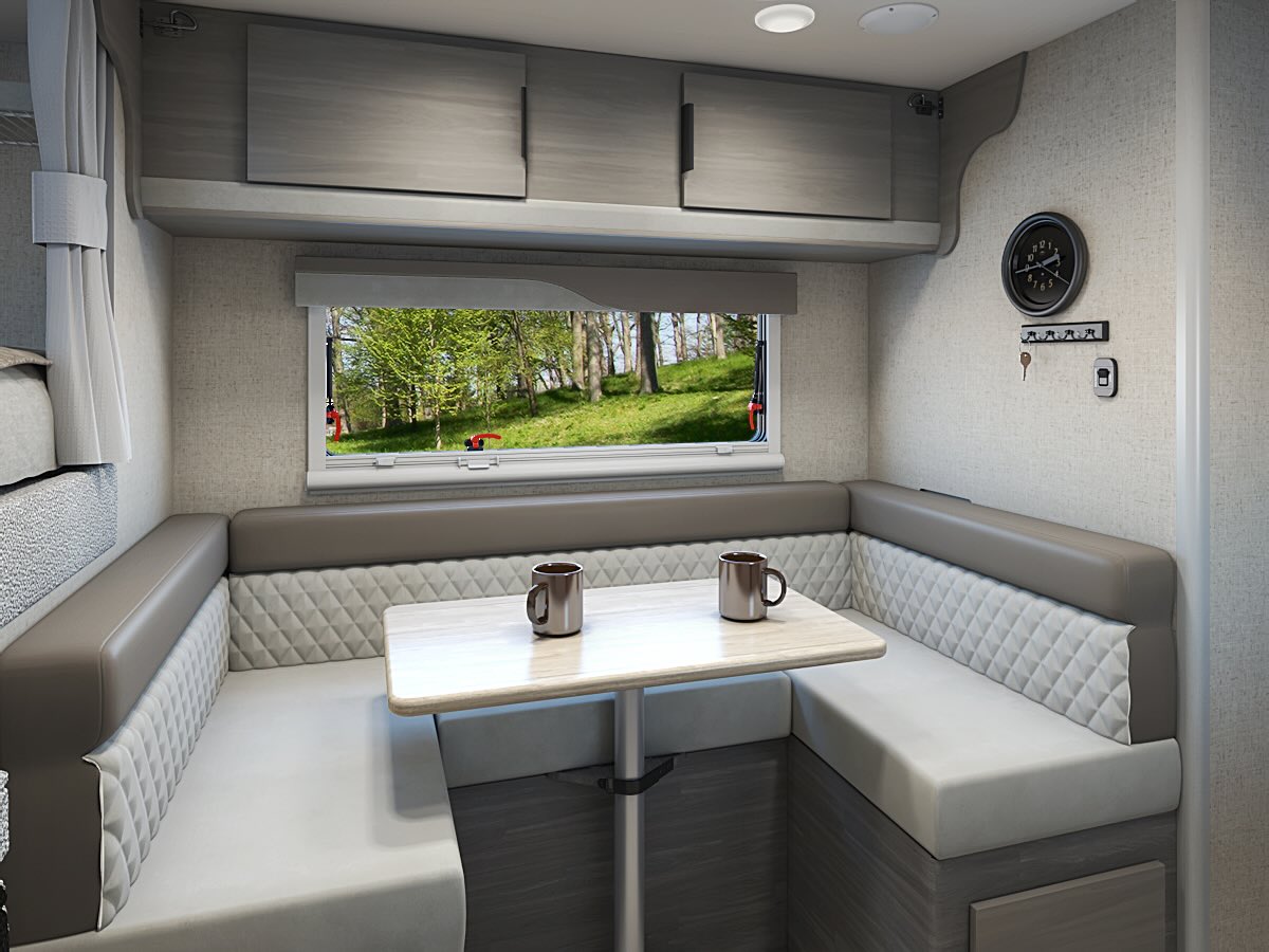 Lance 825 - Available to Order