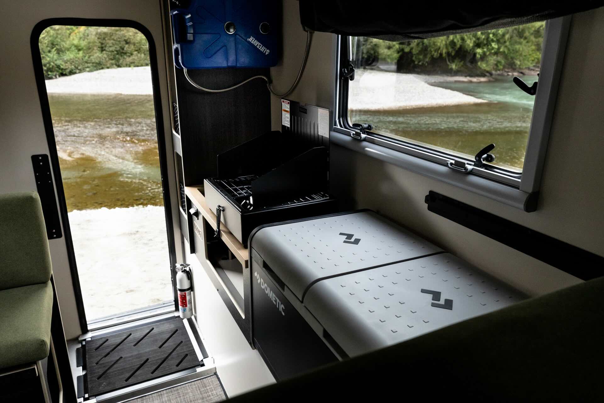 Scout Kenai Hard Wall