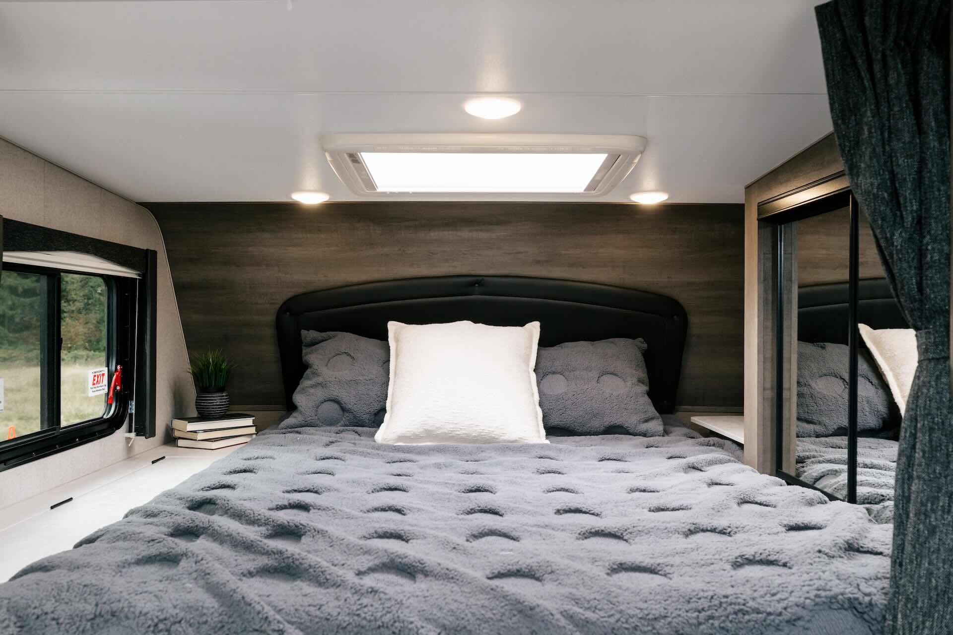 Adventurer 89RB - Available to Order