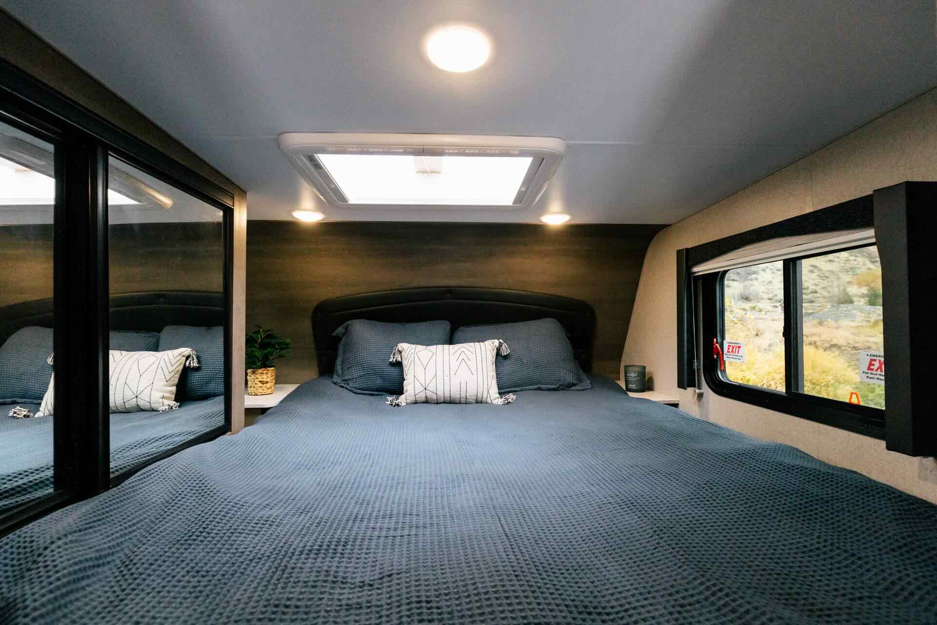 Adventurer 901SB - Available to Order