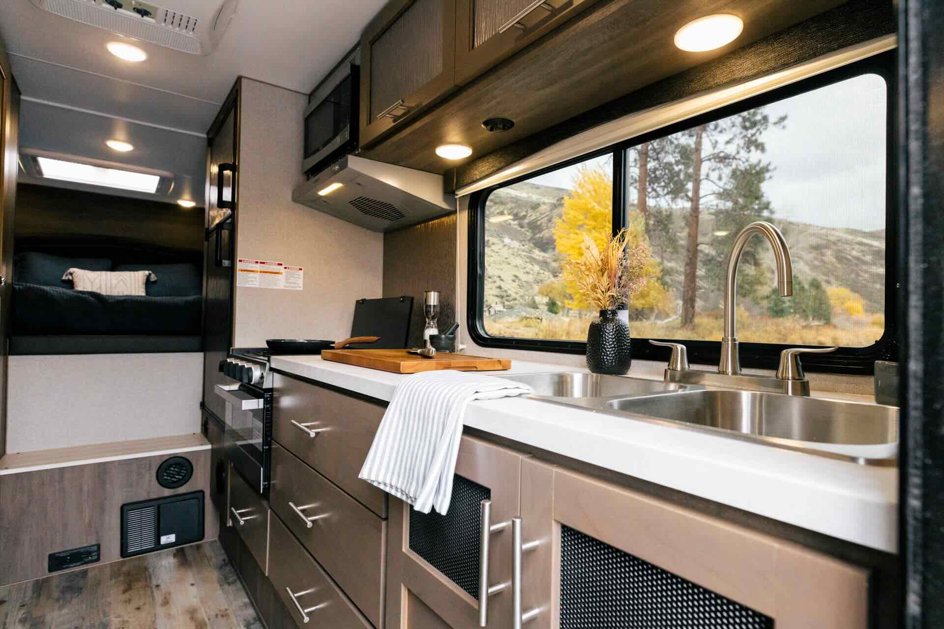 Adventurer 901SB - Available to Order