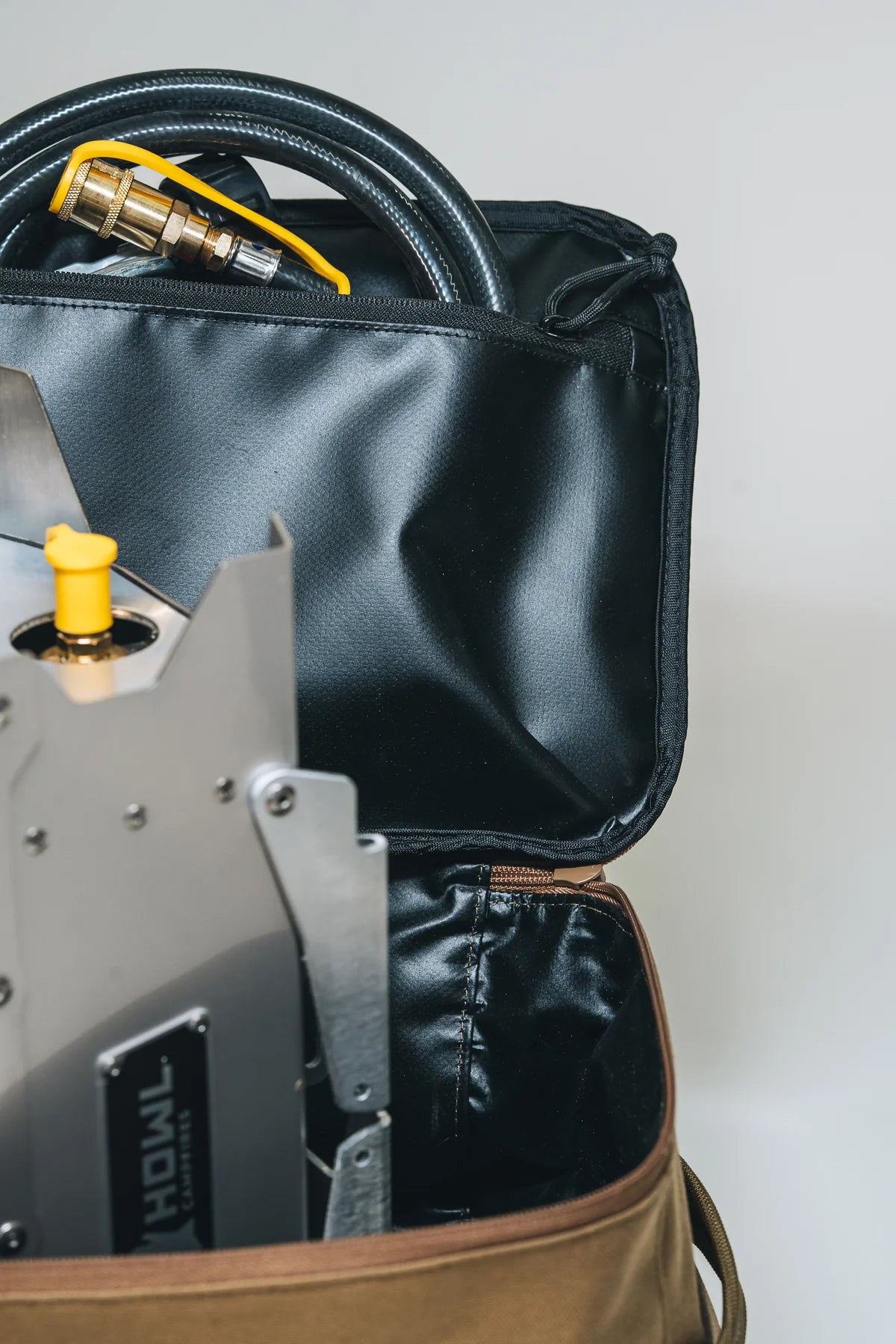 HOWL R1 Haul Bag