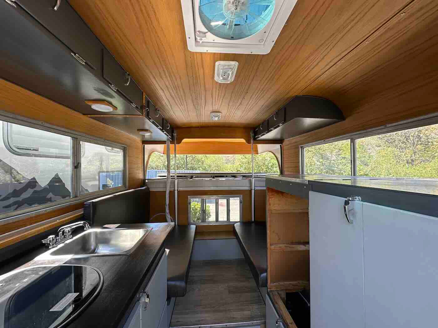 1970's Alaskan 8 ft Cabover