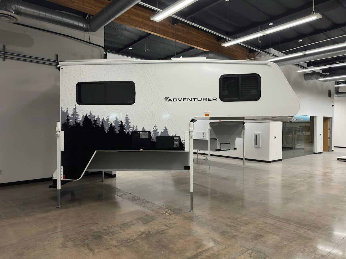 Adventurer 86FB - In Stock