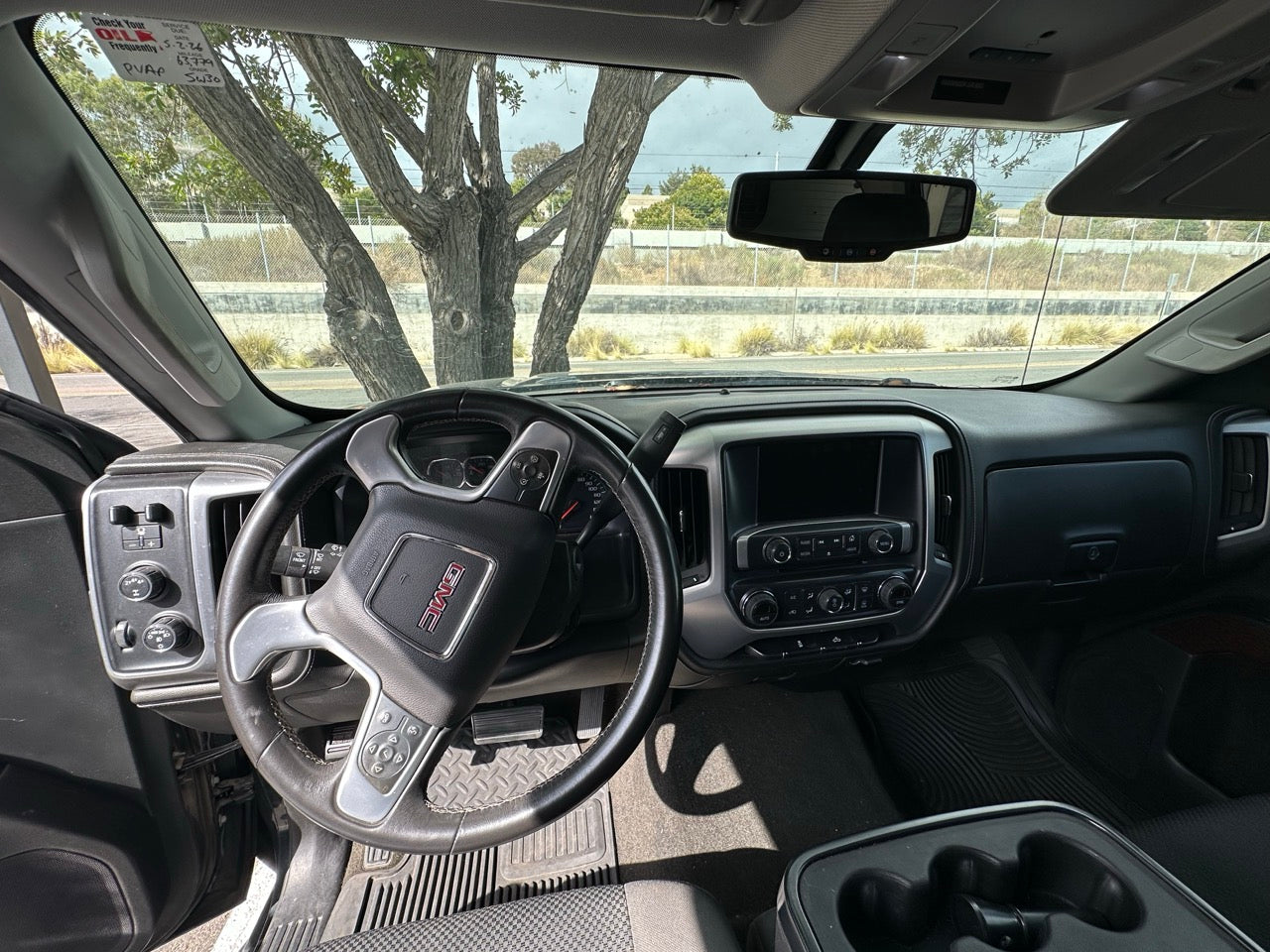 Alaskan 8.5' Flatbed 2017 GMC 3500