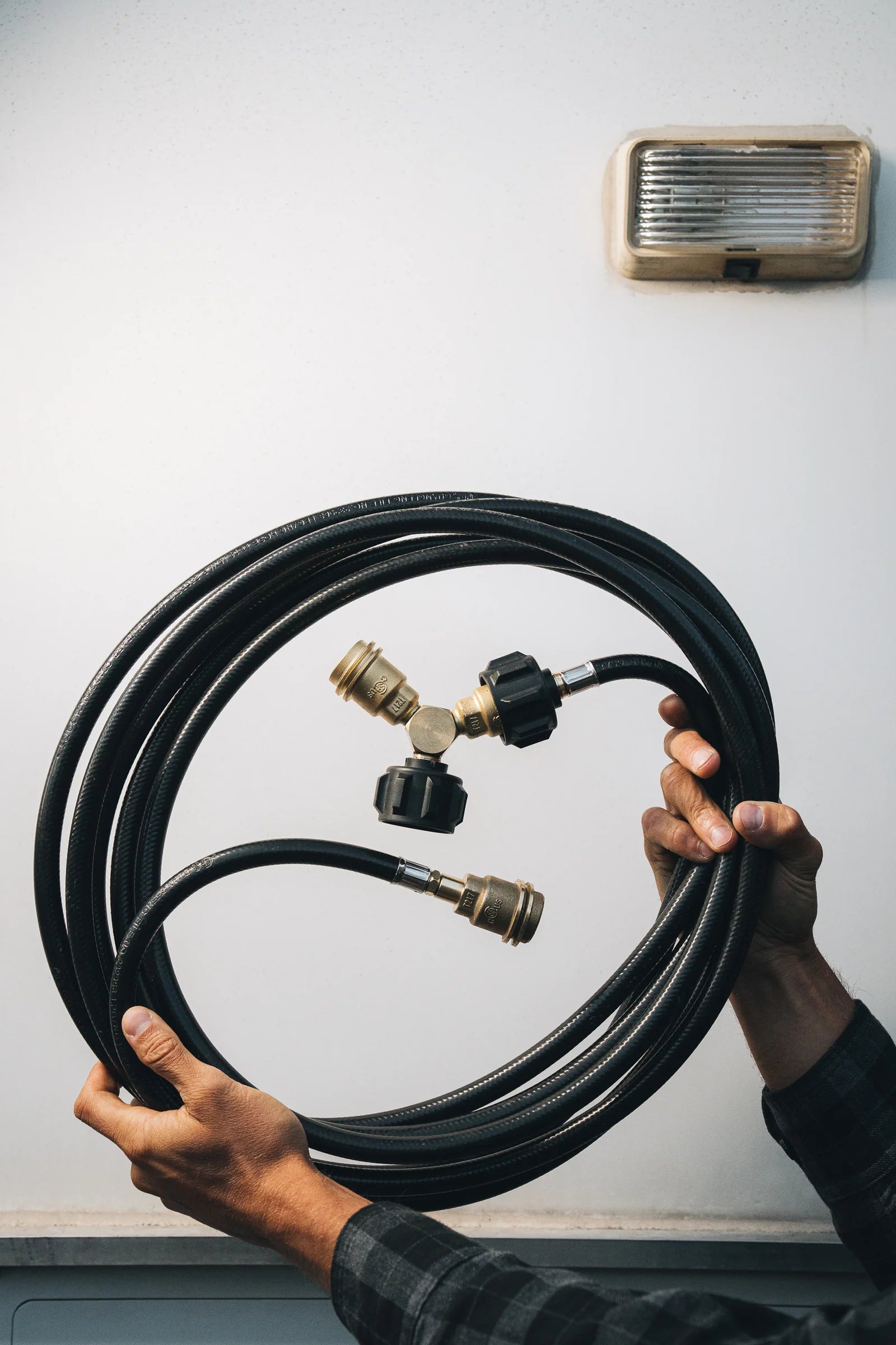 HOWL RV Kit (X-Tension Hose and Y-Splitter)
