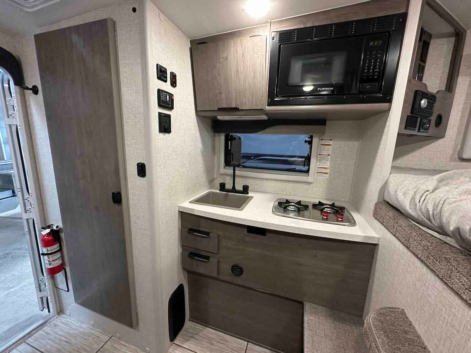 Lance 650 - In Stock