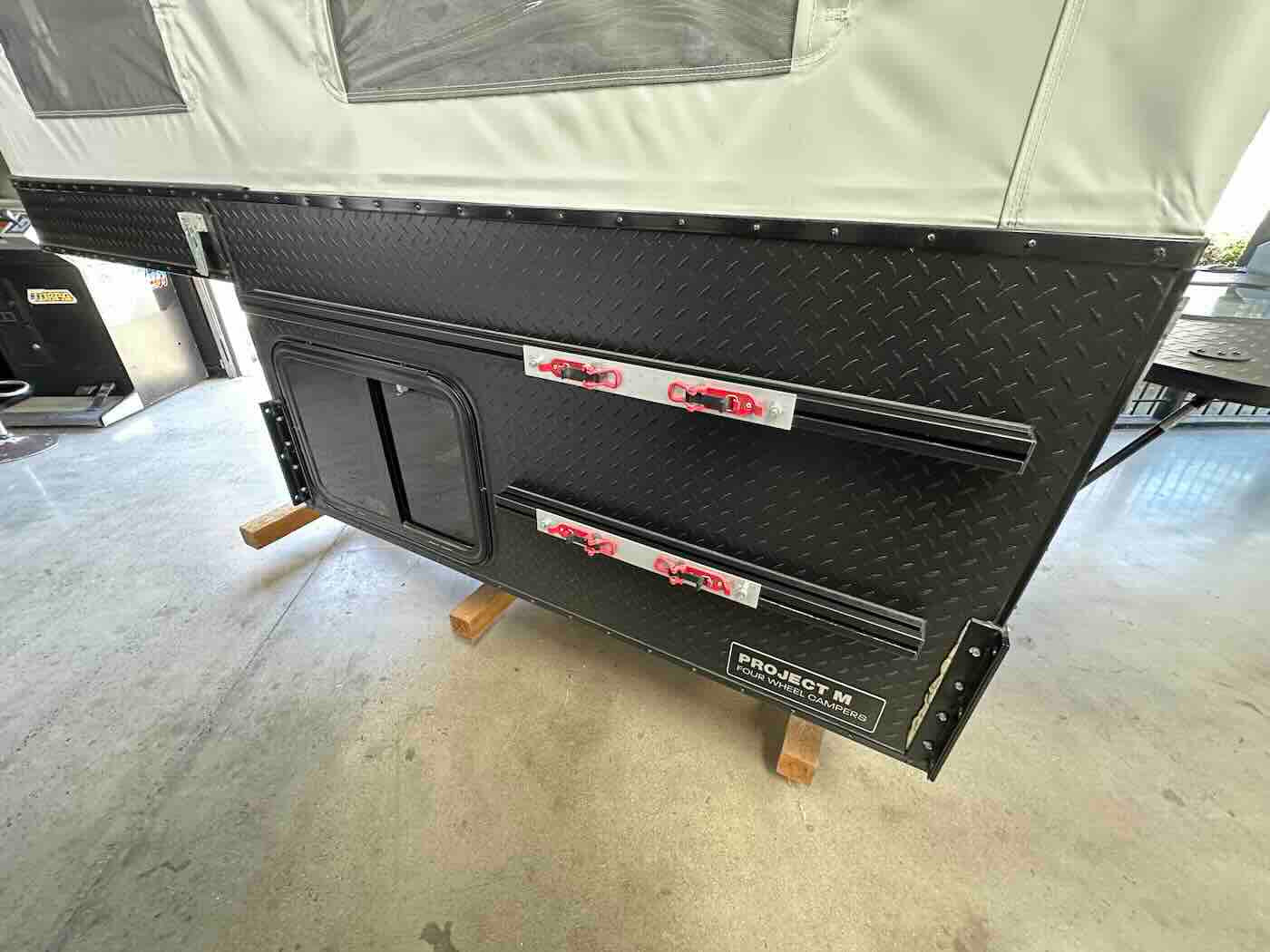 Four Wheel Campers Project M 2024 Used - 5.5 Ft bed