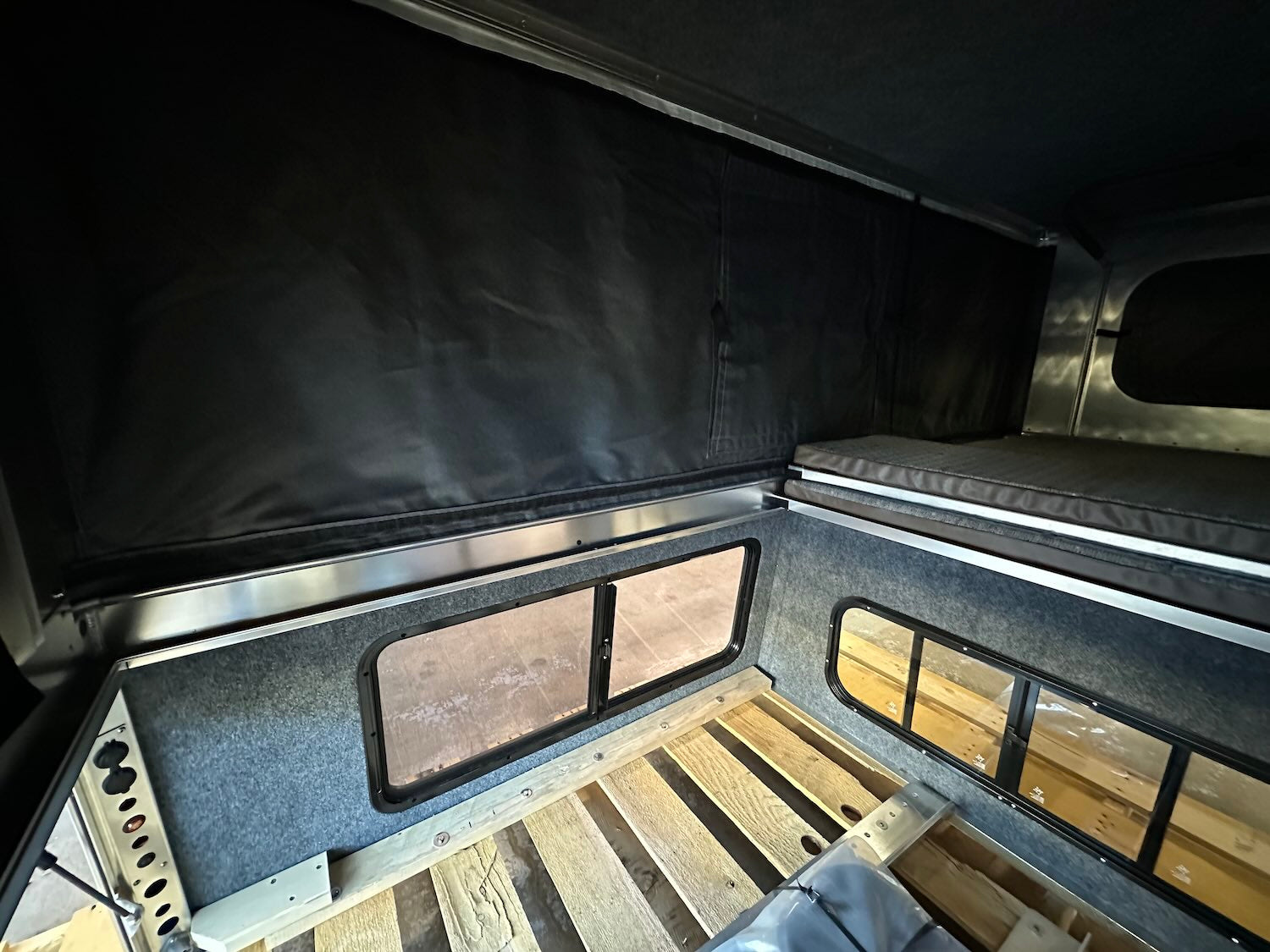 AT Overland Atlas Topper - Fits Jeep Gladiator