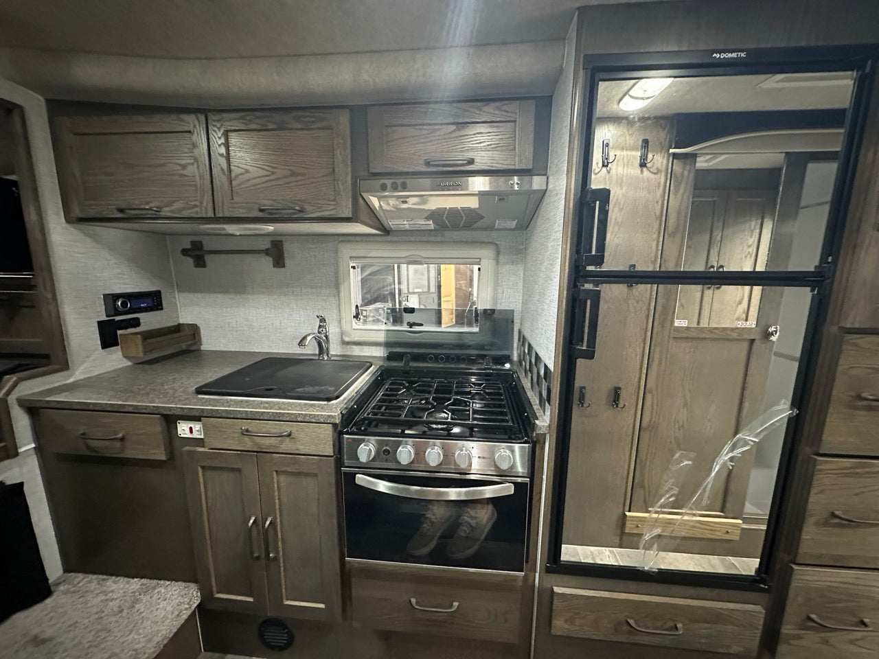 2021 Northern Lite 10-2 LE Dry Bath