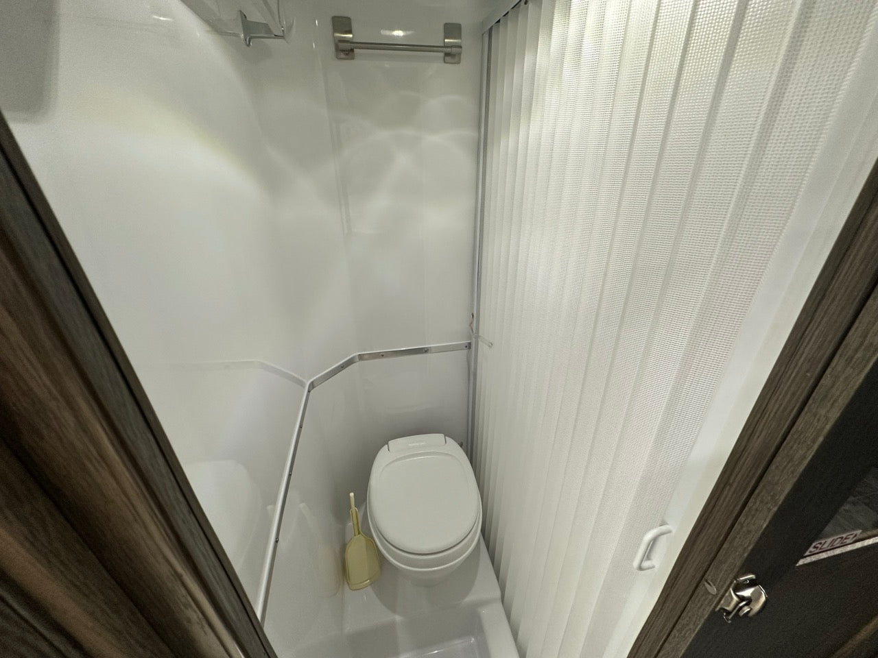 2021 Northern Lite 10-2 LE Dry Bath