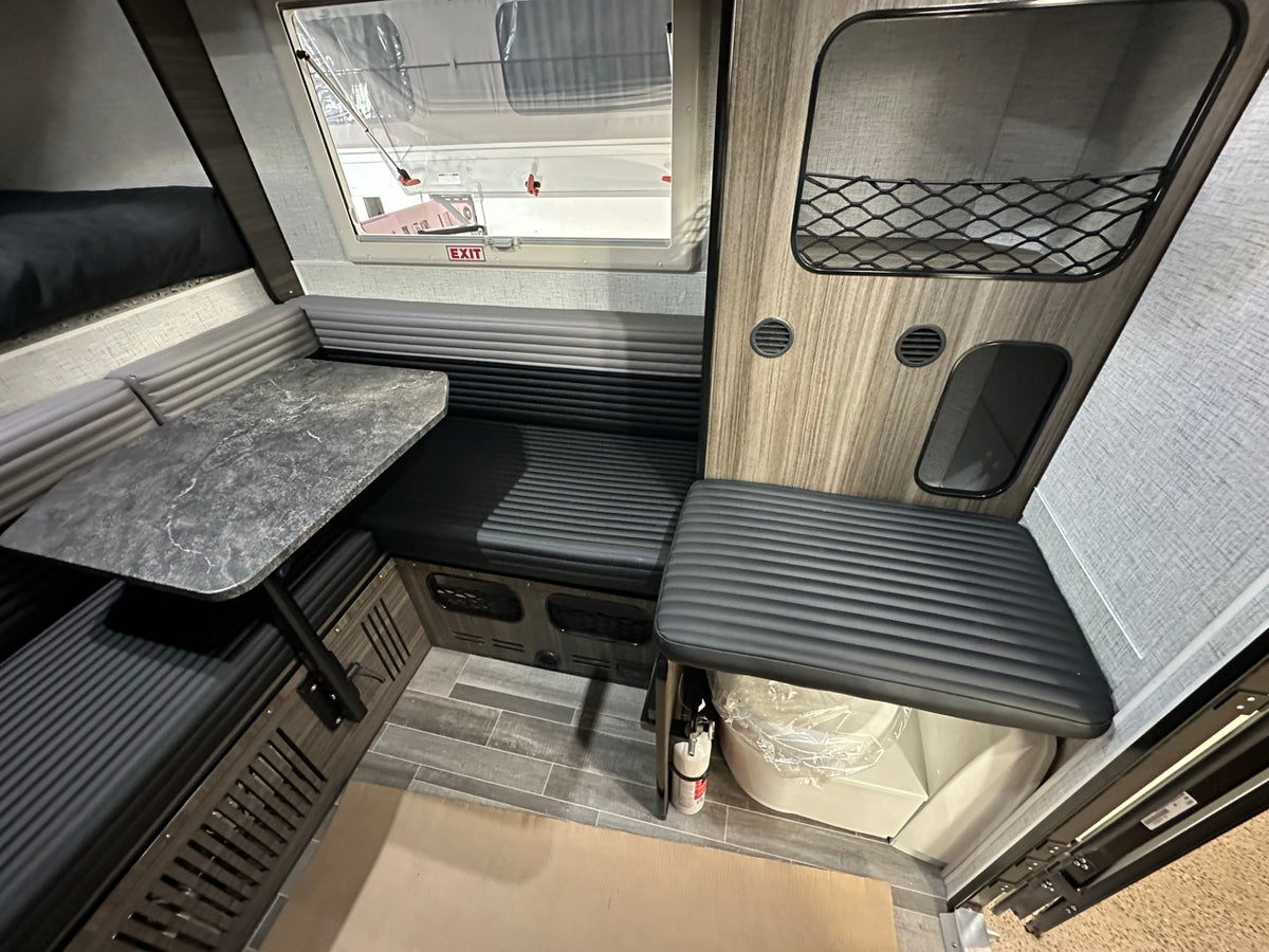 2027 Northern Lite 610