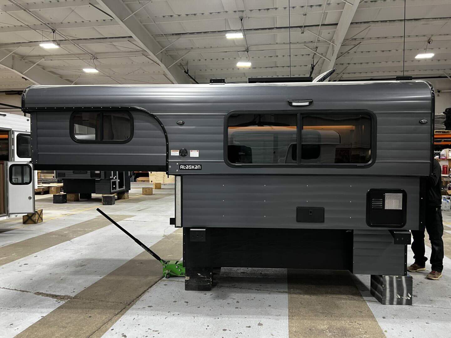 Alaskan 800 SI