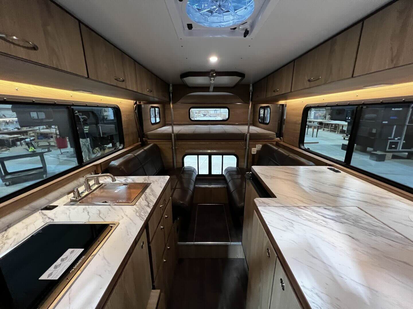 Alaskan 800 SI
