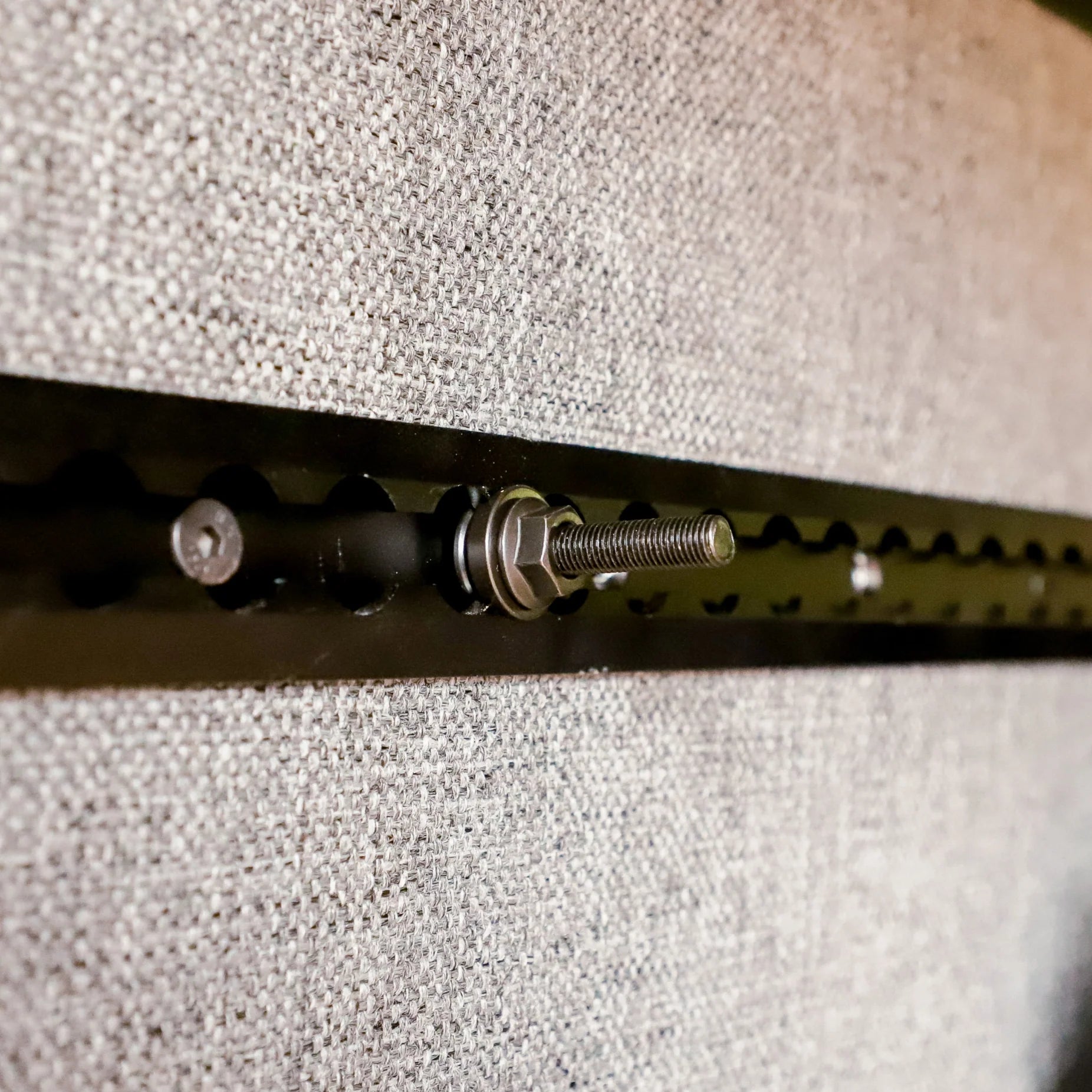 Venture Track Threaded Stud M8-38mm